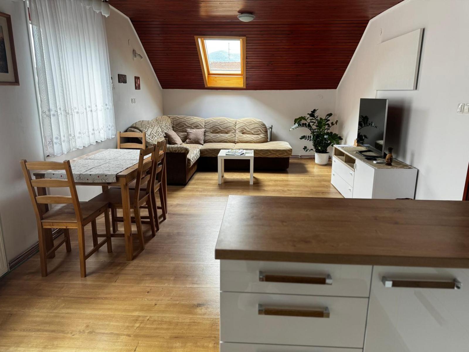 Rooms Apartma تسركنيتسا المظهر الخارجي الصورة
