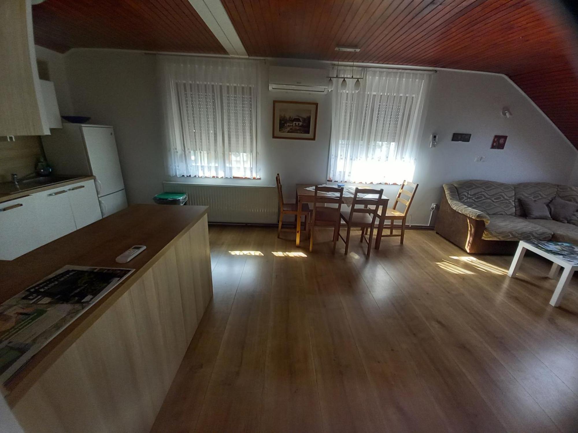 Rooms Apartma تسركنيتسا المظهر الخارجي الصورة